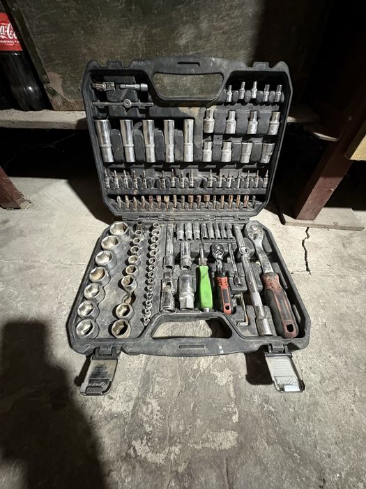 Набор инструментов, клбчей 110шт. ДнепроМ