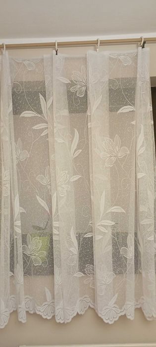 Nowa firanka żakardowa 1,60wys. x 3,00 szer.