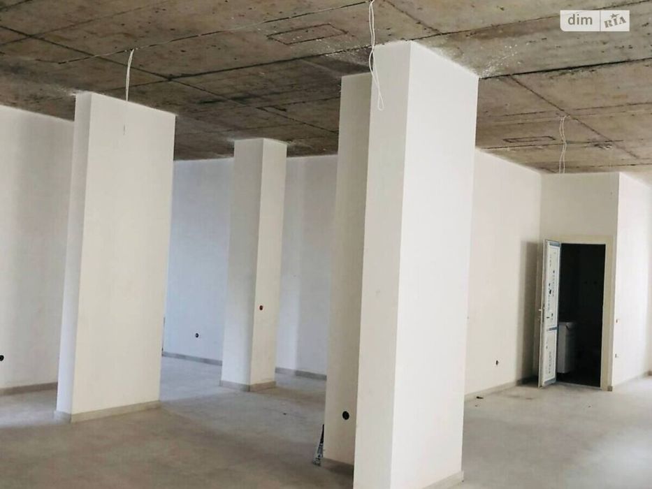 Продаж приміщення по вул. Білогірська