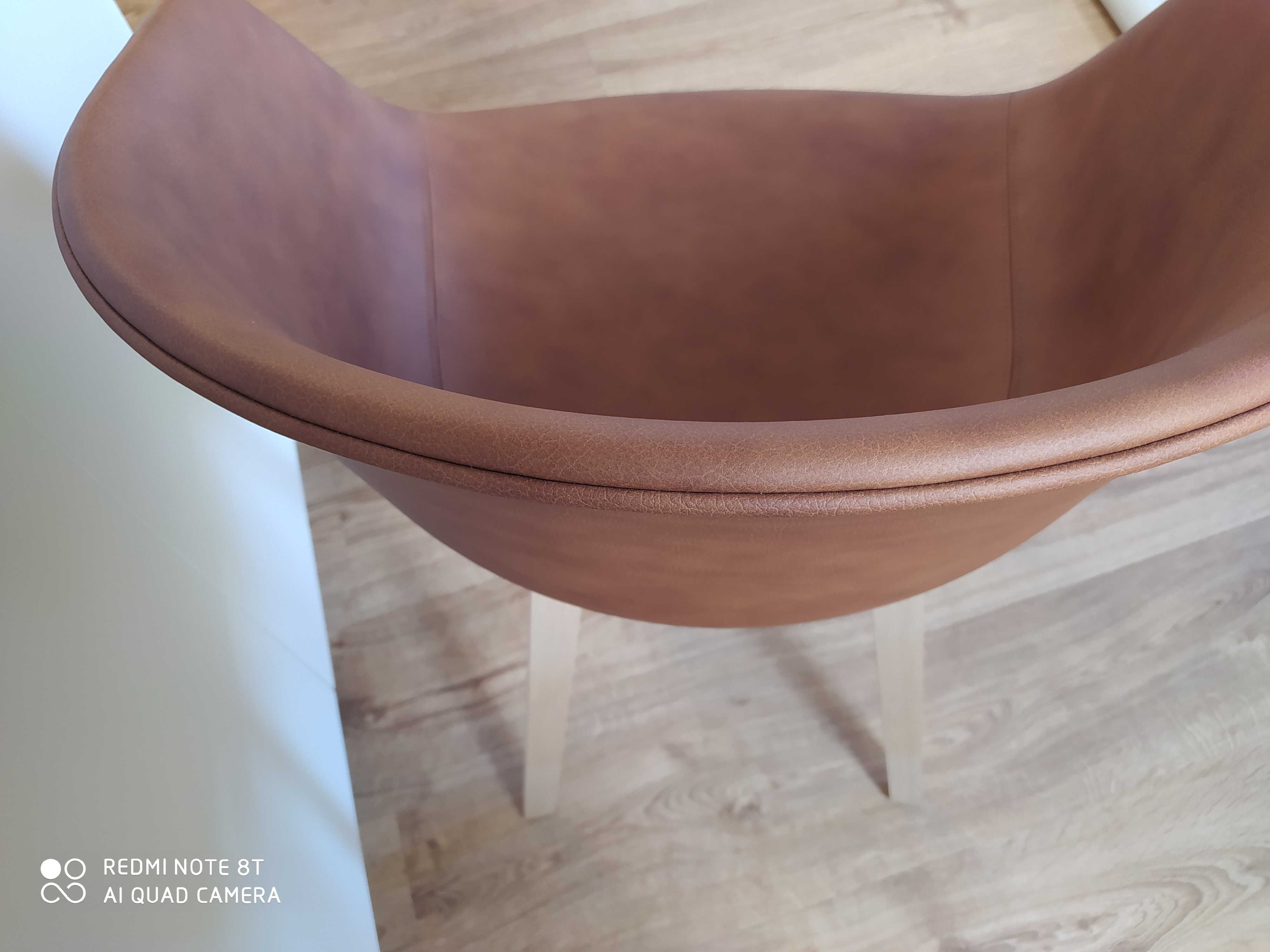 Krzesło AAC 23 Hay, Muuto, & tradition