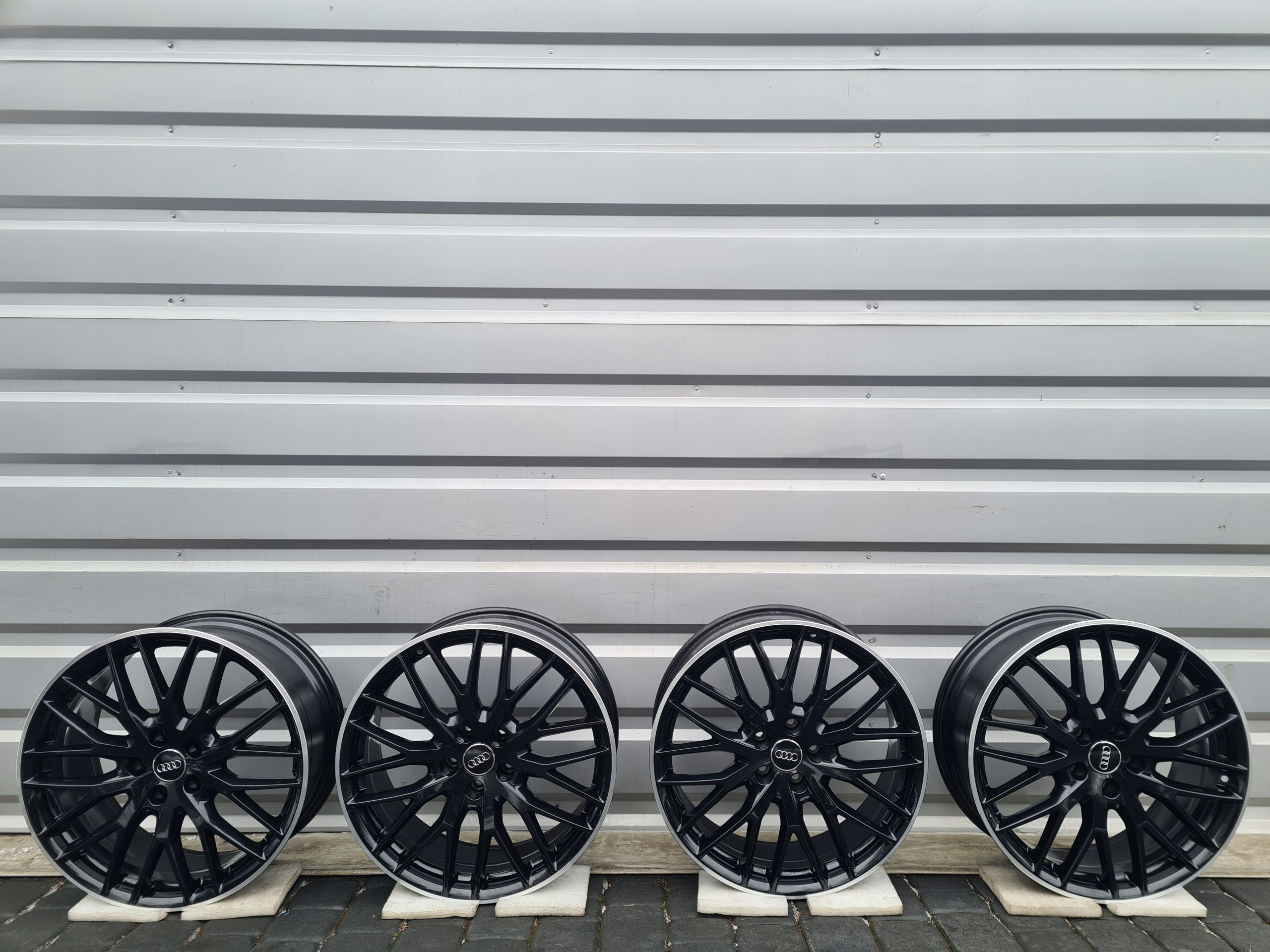 Oryginalne Felgi Audi 19 A4 A5 A6 A7 A8 Q3 Q5 Q7