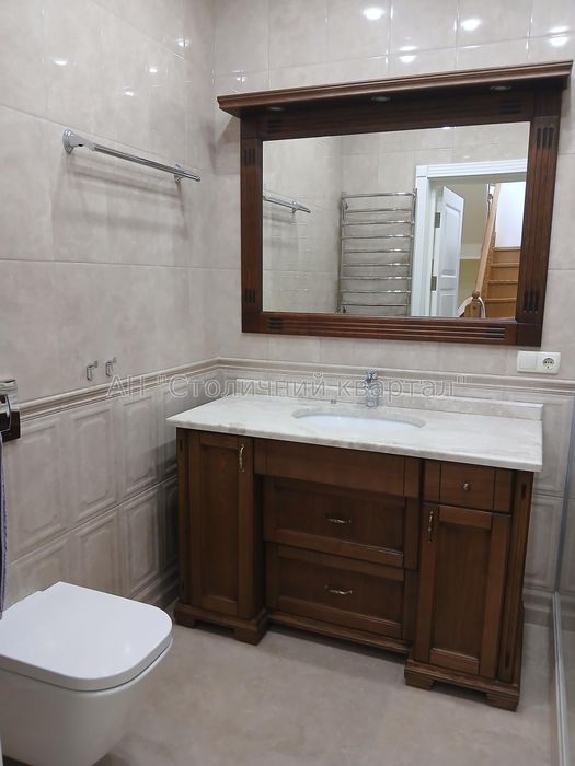 Довгострокова оренда таухаусу у с.Гора