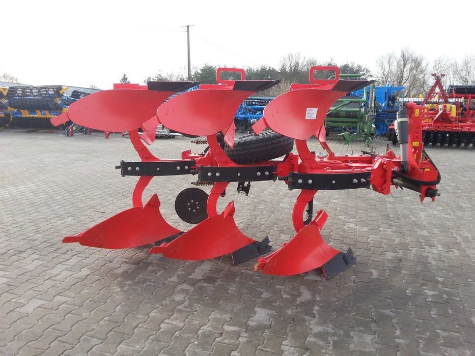 Pług Obracalny Obrotowy 3 4 5 Skibowy AKPIL MIXDUE KM80R KM80HP KM180R