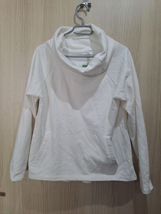 (275) Nowa bluza damska r.M Reserved