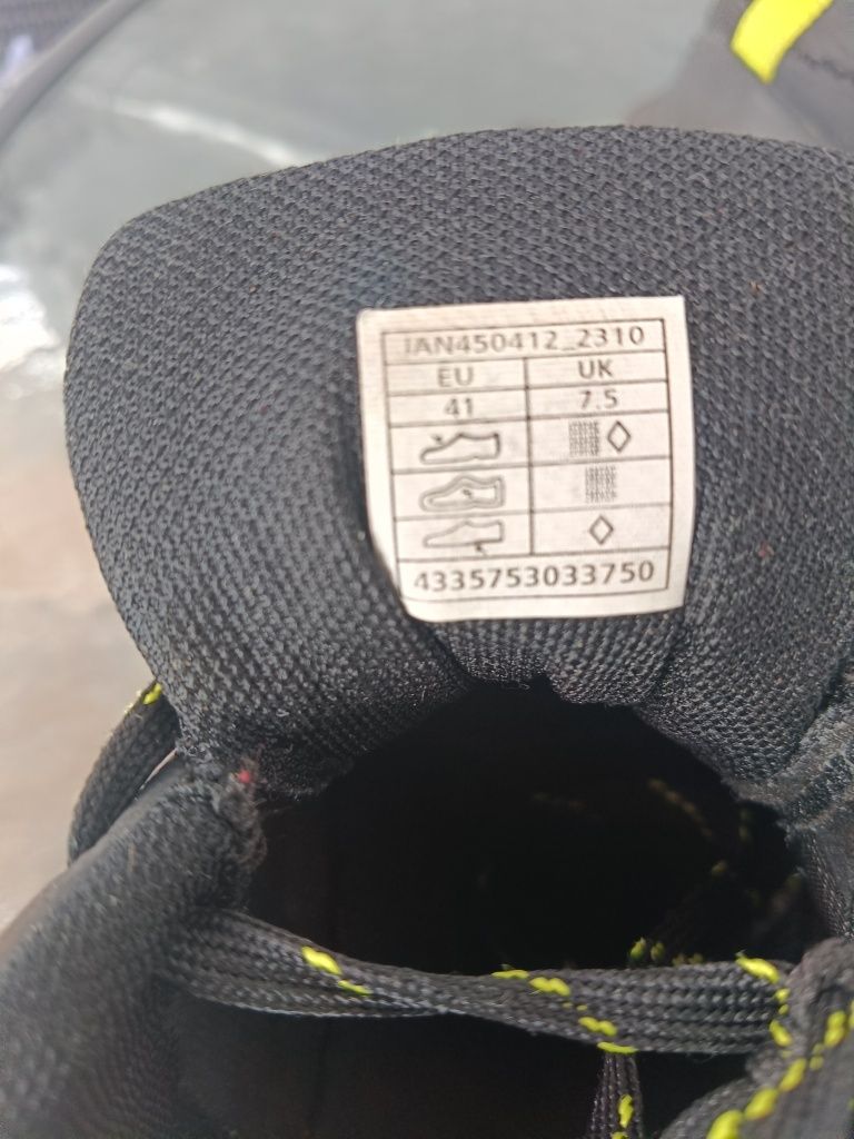 Buty sportowe rozm. 41