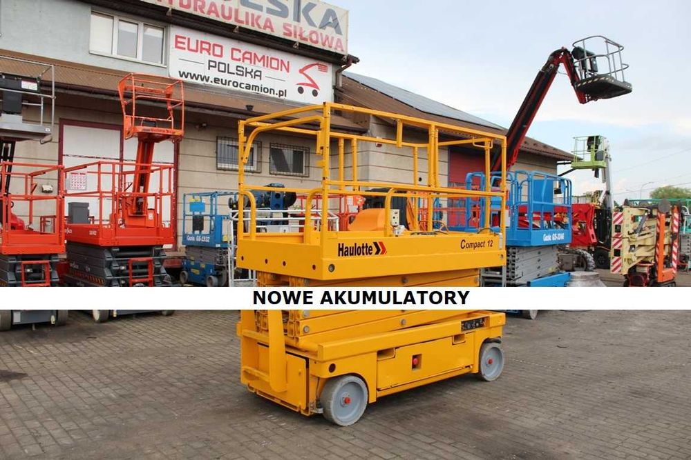 Haulotte Compact 12 m podnośnik nożycowy zwyżka skyjack genie 3246 jlg