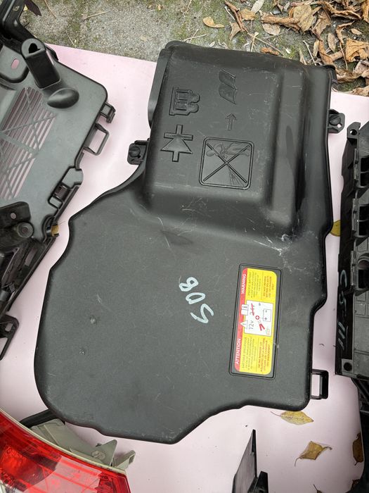 Lampy halogen DRL Peugeot RXH 508 obie strony