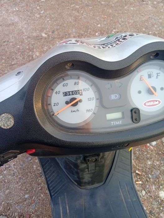 Daelim 125 cm skuter