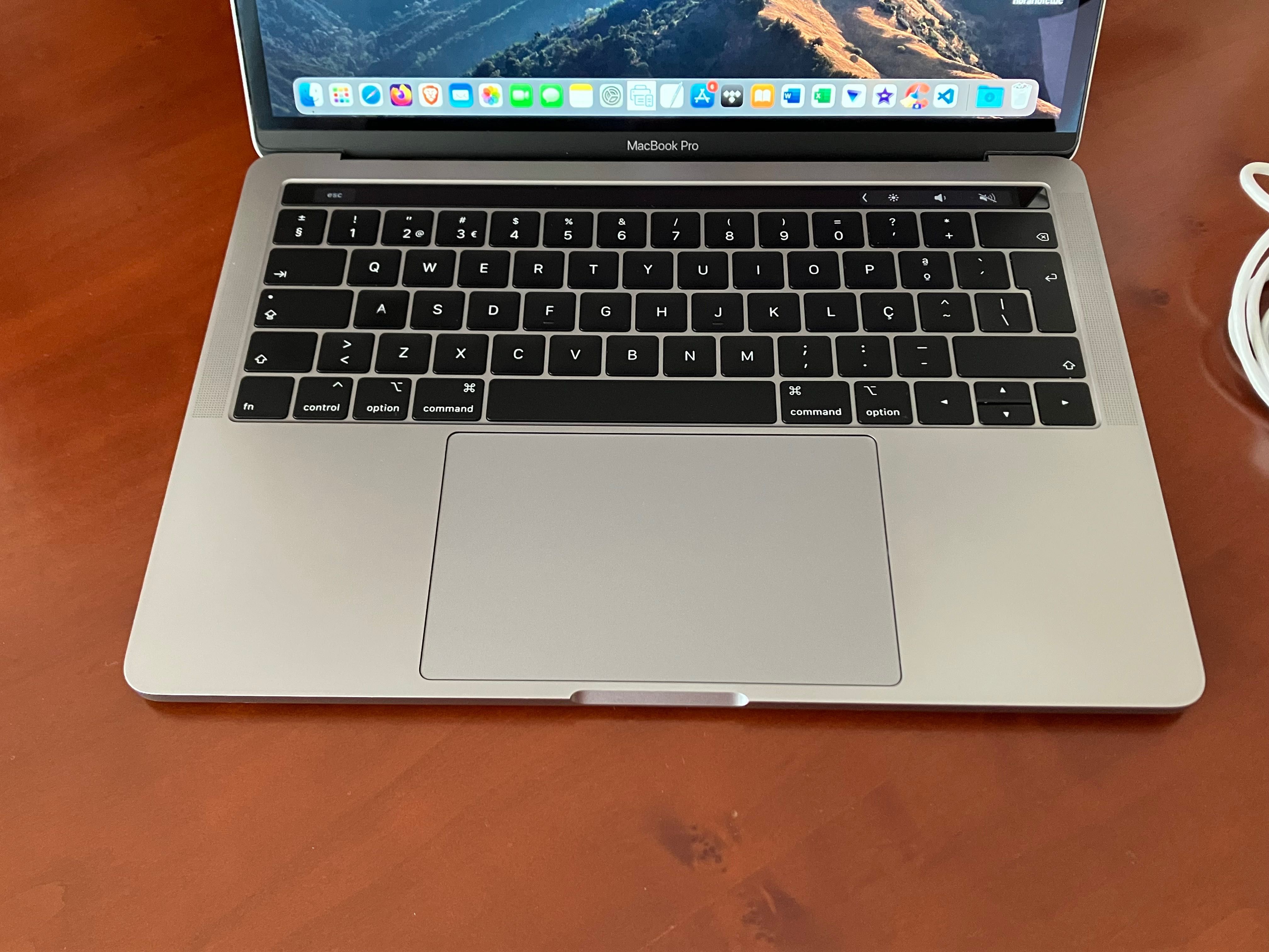 Macbook Pro 13” Touch Bar