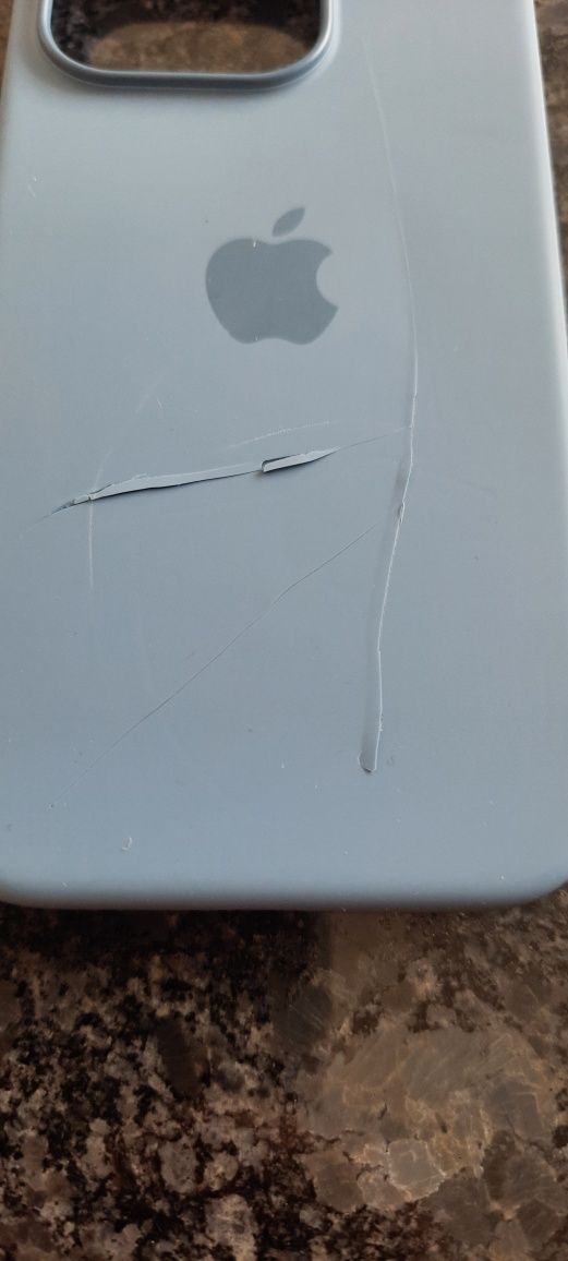 Sylikonowe etui do iphone 15 pro magsafe