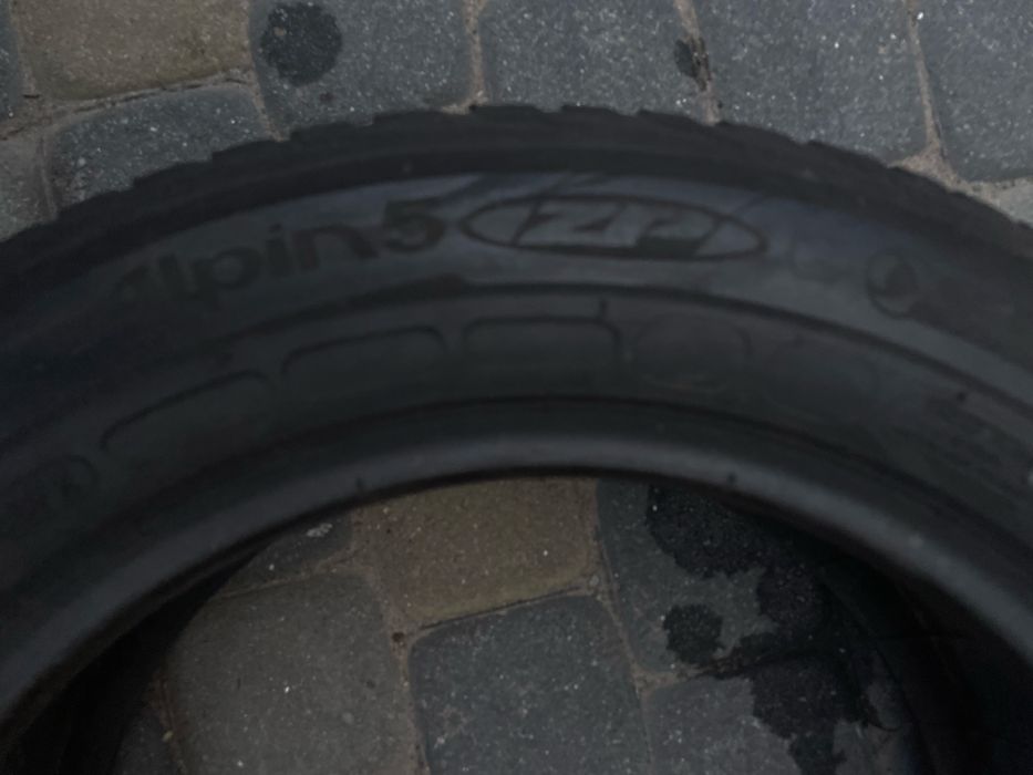 205/60 R16 Michelin Alpin-5 ZP(runflat)