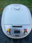 Robot multicooker Philips