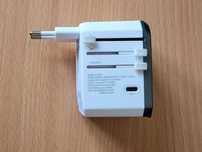 Ładowarka Adapter Podróżny z 4 gniazdami USB, 1 USB-C  do 224 krajów