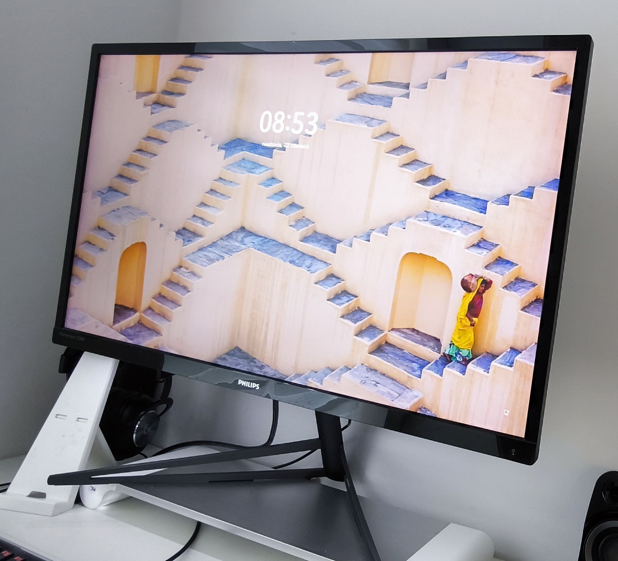 Philips Momentum 32" 4K HDR AMBIGLOW