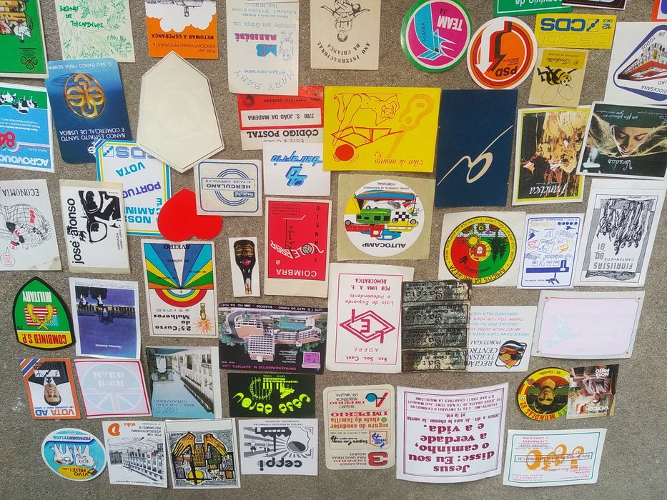 Coleção de autocolantes antigos dos anos 60, 70 e 80
