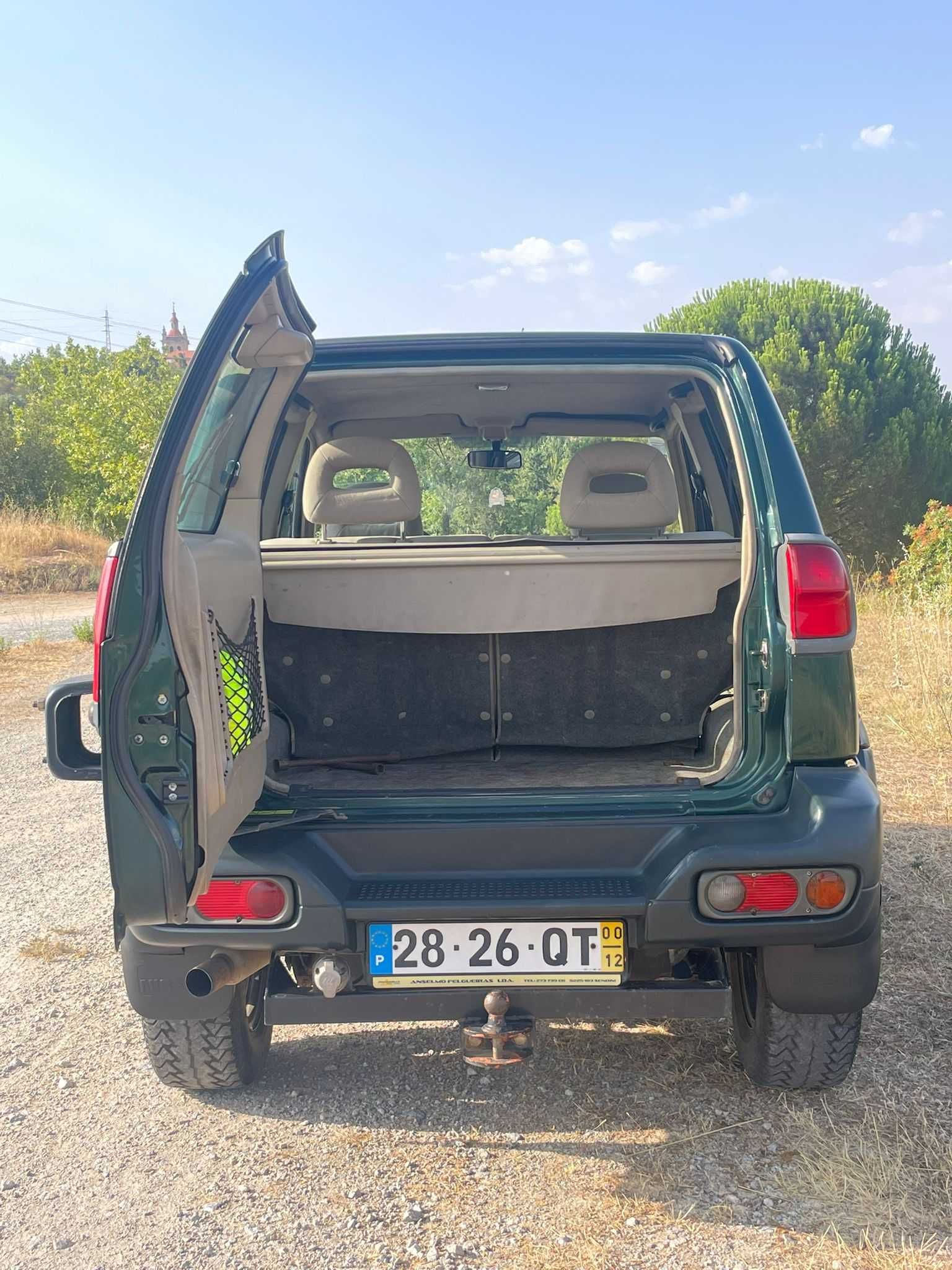 NISSAN Terrano II 2.7 TD
