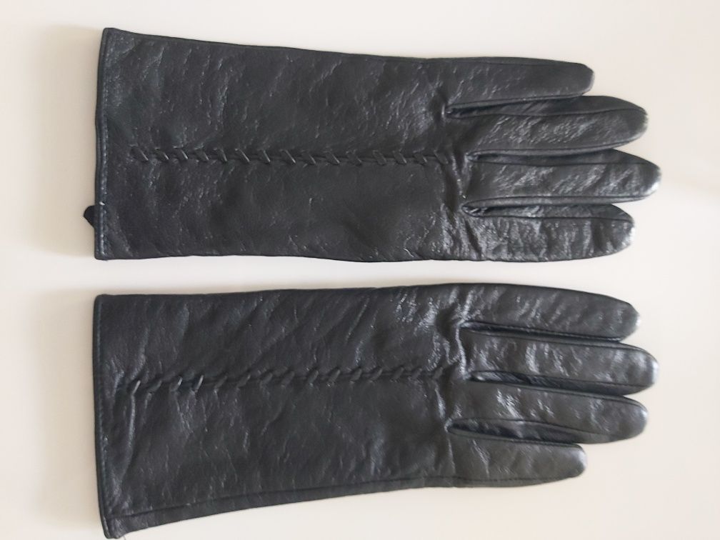 Nowe rękawiczki damskie rozmiar S kolor ciemny granat.