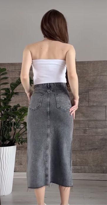 Джинсова  юбка.