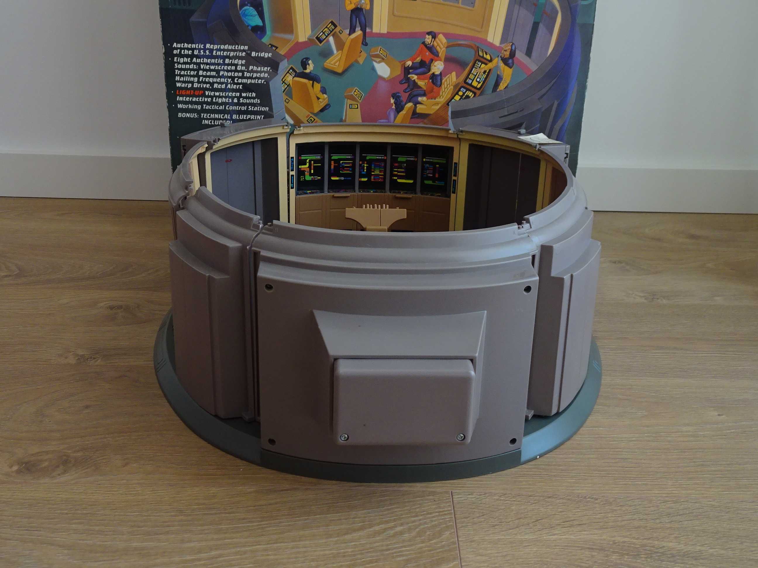 Star Trek The Next Generation Brisge Playset  (Edição de colecionador)
