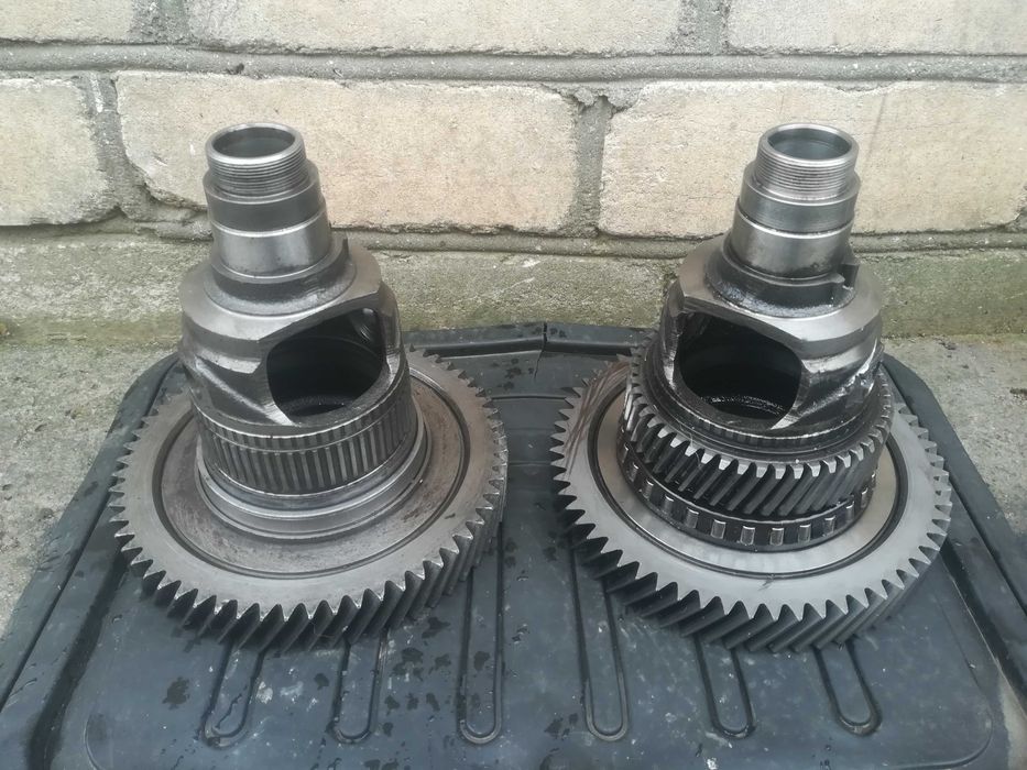 Диференціал КПП 15x61 зубів JC7000 JC7001 Дифференциал 15 61 зуб