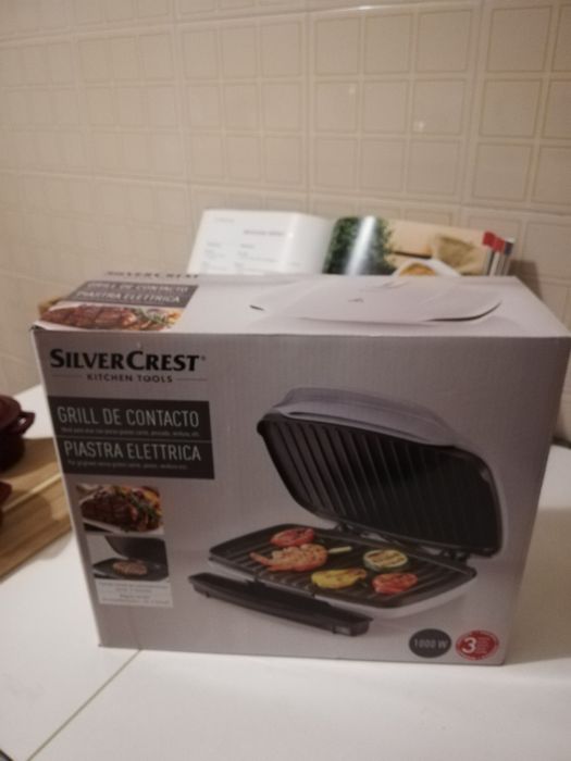 Grelhador elétrico novo, nunca usado