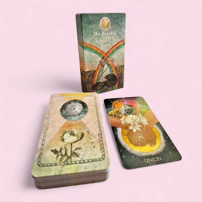 Oráculo "The Faceted Garden"