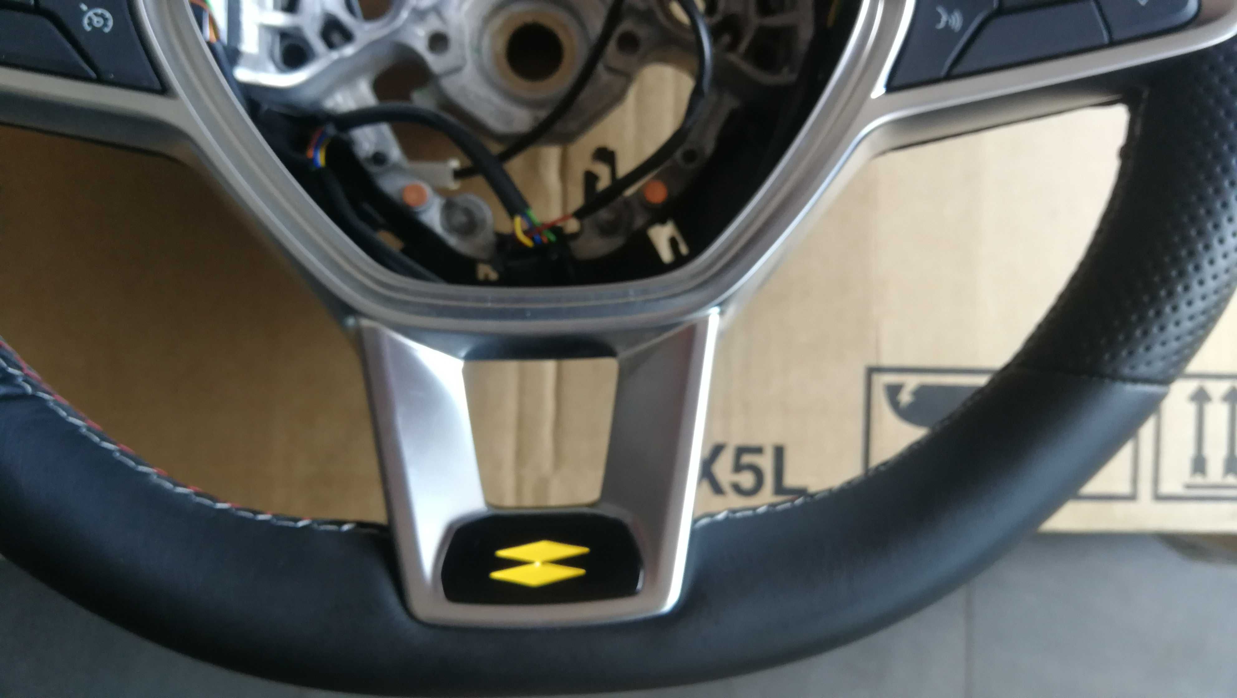 Clio V RS kierownica multifunkcyjna