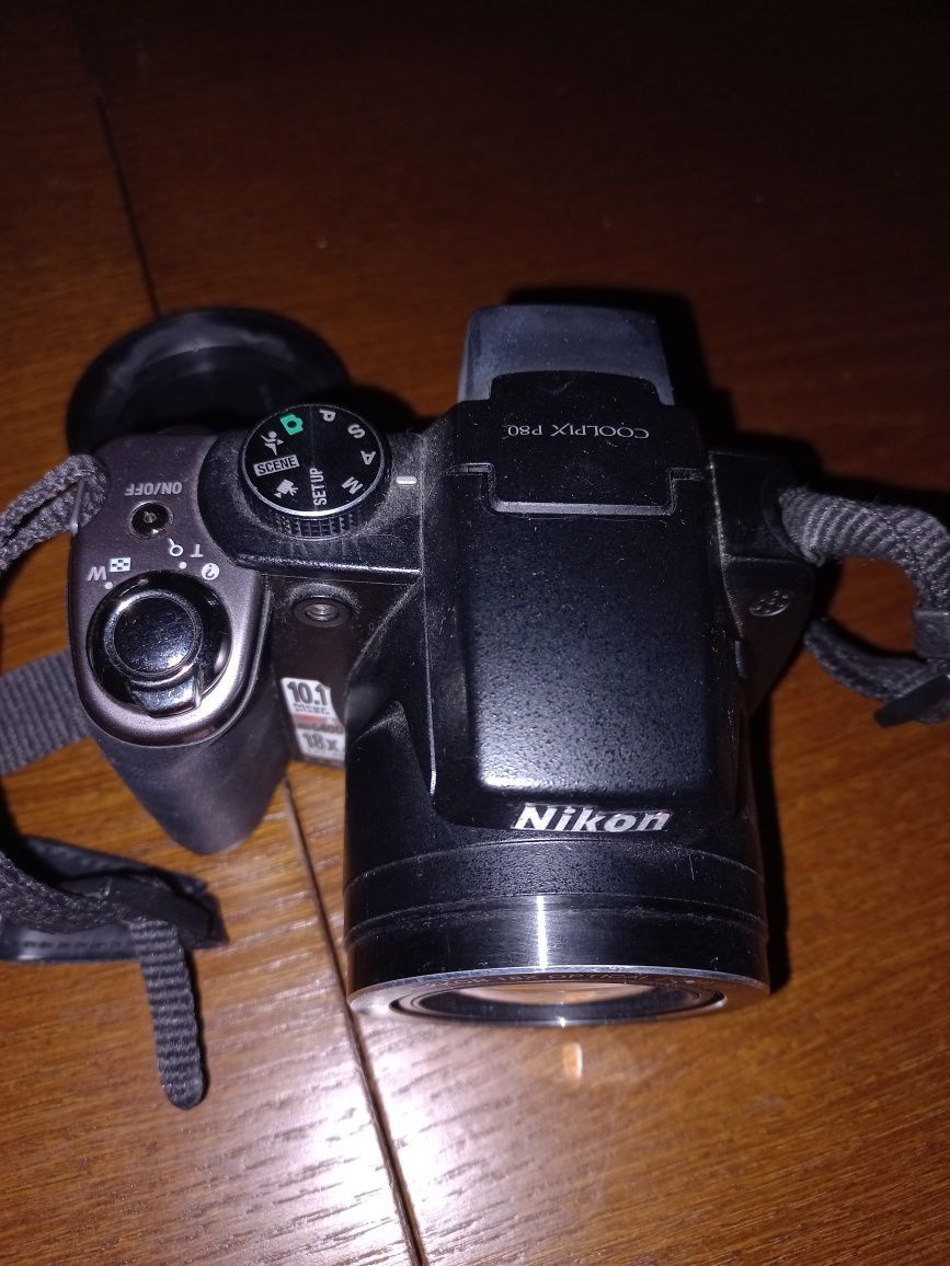 Aparat nikon coolpix P80
