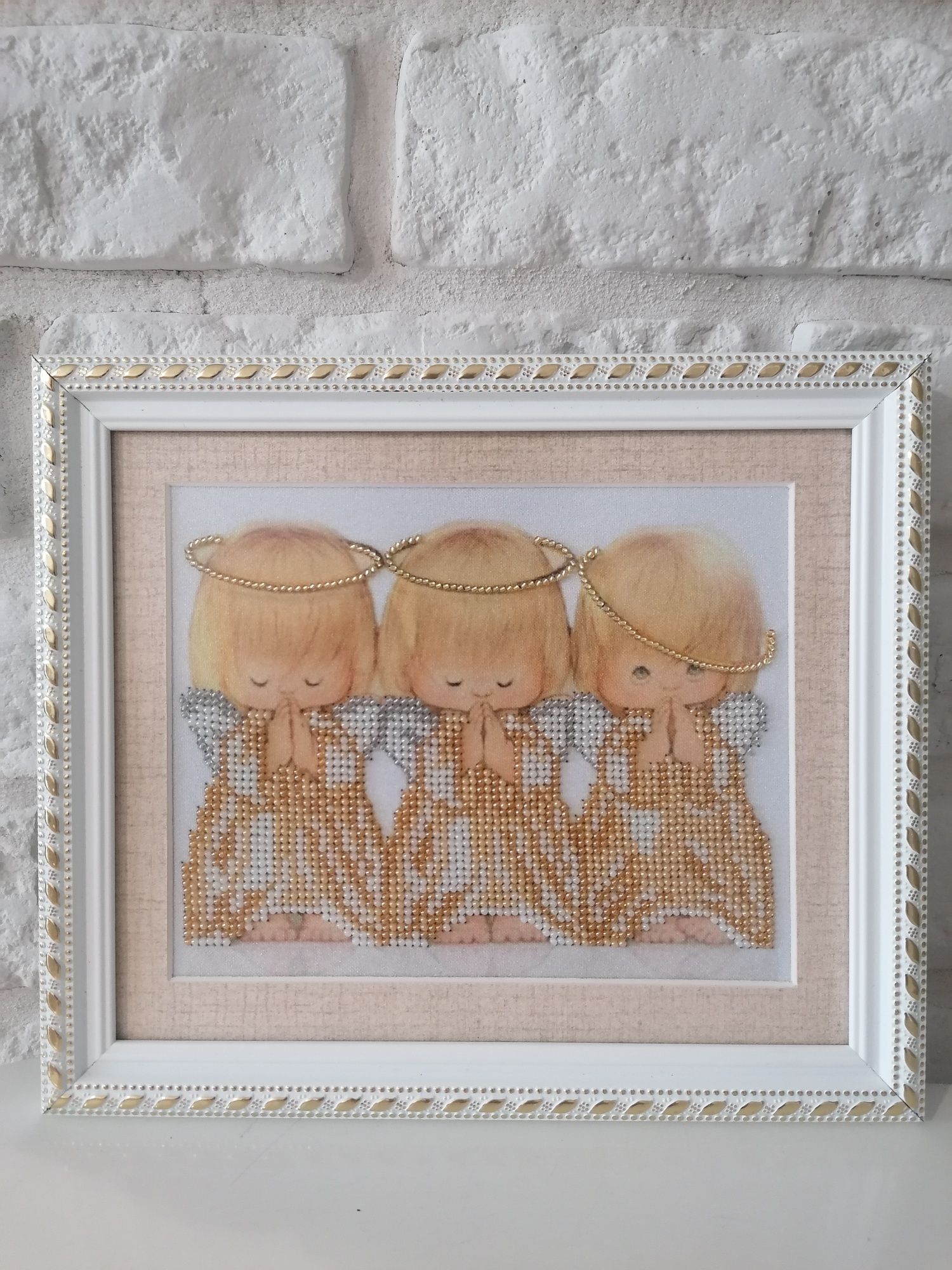 Obraz "Trzy Aniołki" wyszywany koralikami