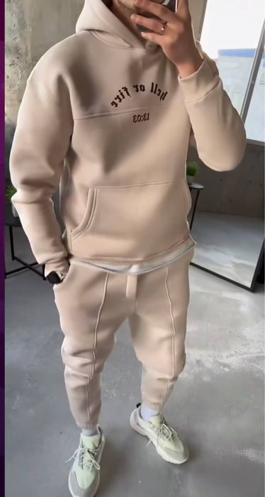 Костюм теплий новий