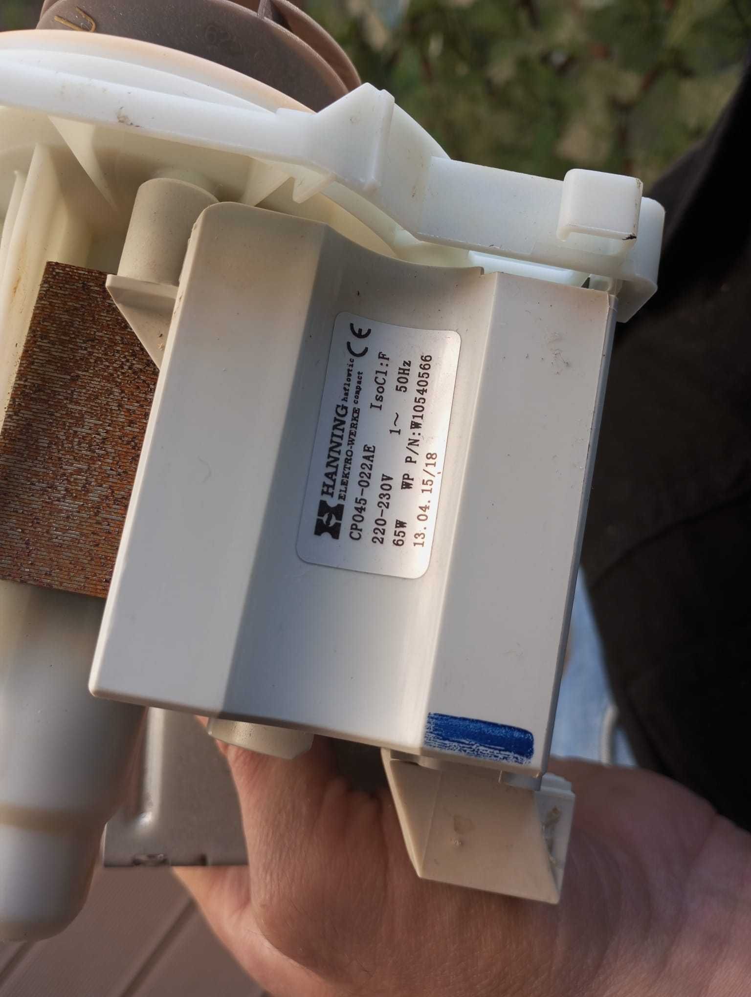 Popsuta i używana zmywarka Bauknecht GSX 158111 wada pompy Whirlpool