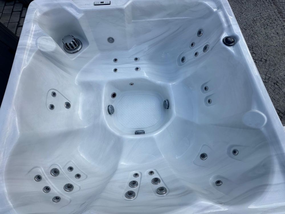 Jacuzzi ogrodowe Gecko, 200x200