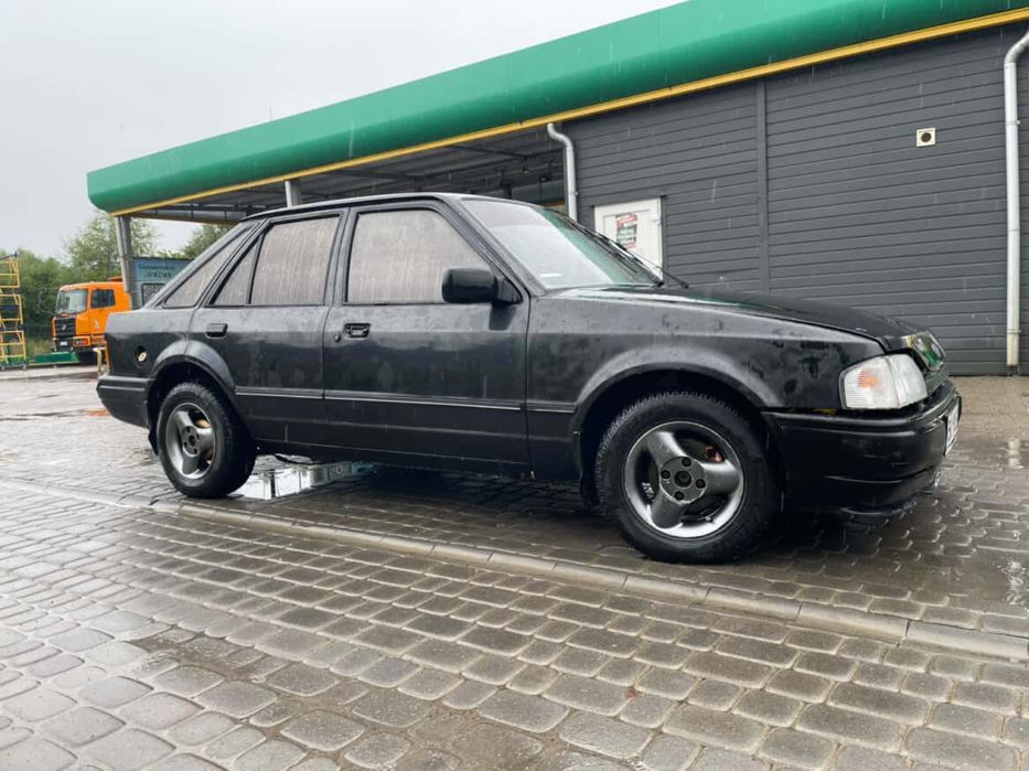 Ford eskort читайте опис!!