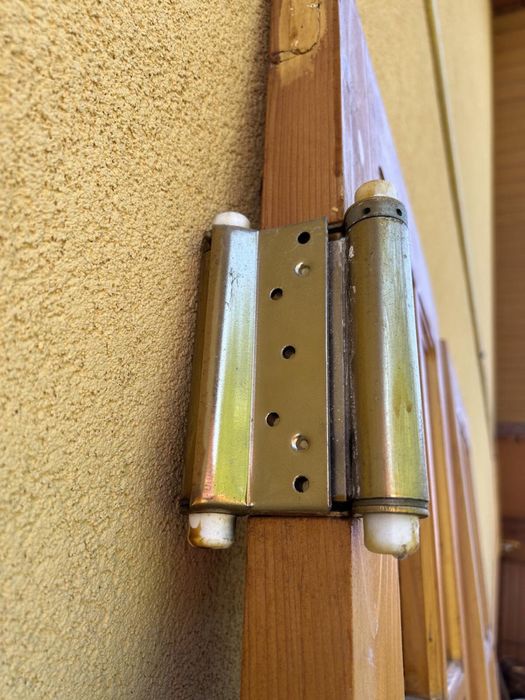 Двійні двері з масиву