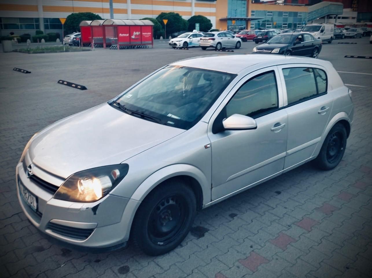 Opel Astra H 1.6 benzyna Eco tec klimatyzacja
