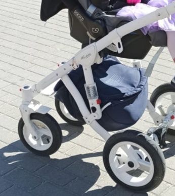 Wózek dziecięcy gondola + spacerówka