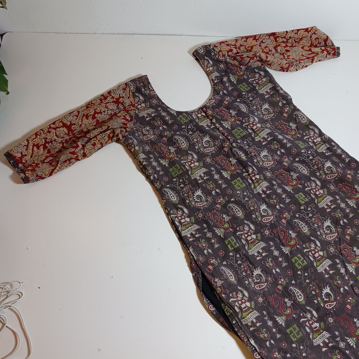Kurta jak indyjska, Tunika