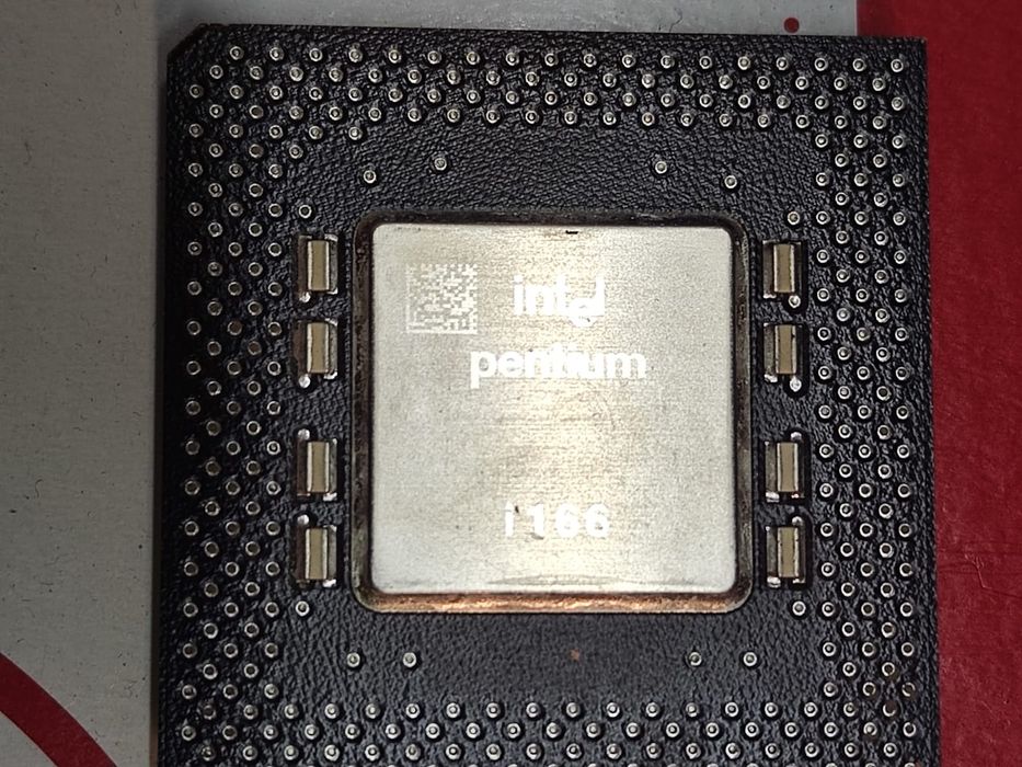 Procesory AMD Intel DX2 Intel Pentium