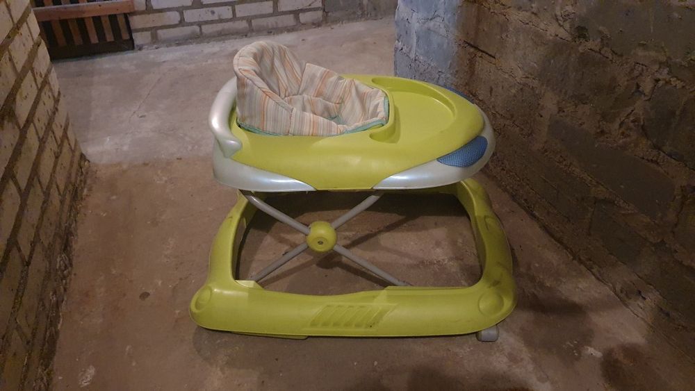 Chodzik Chicco Ufo