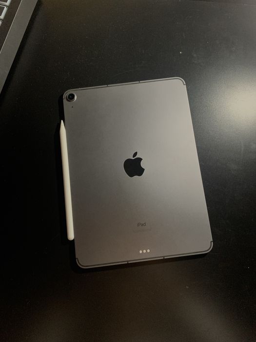 iPad Air 4 (2020) 64GB + Apple Pencil 2 + Etui