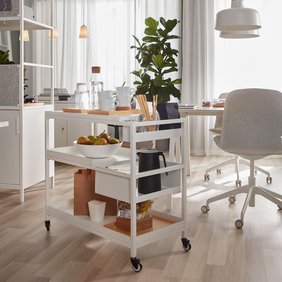 Carrinho IKEA TROTTEN branco – com rodas e prateleiras