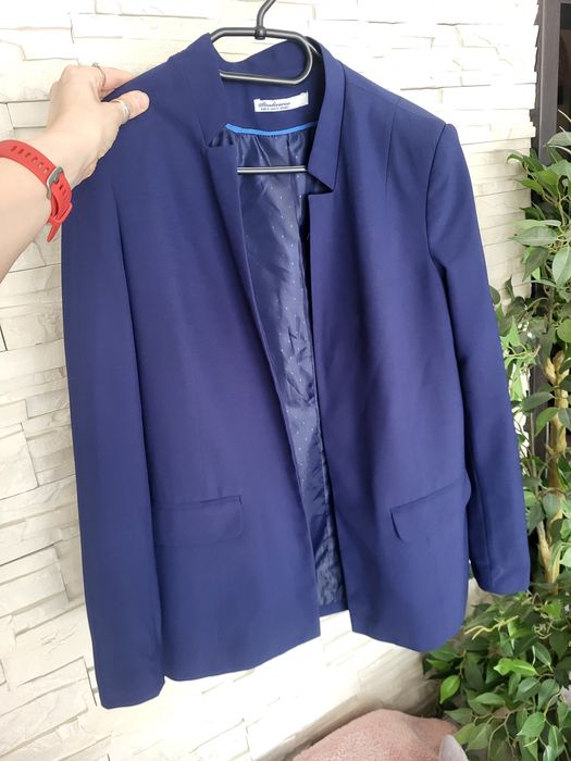 Granatowa damska marynarka