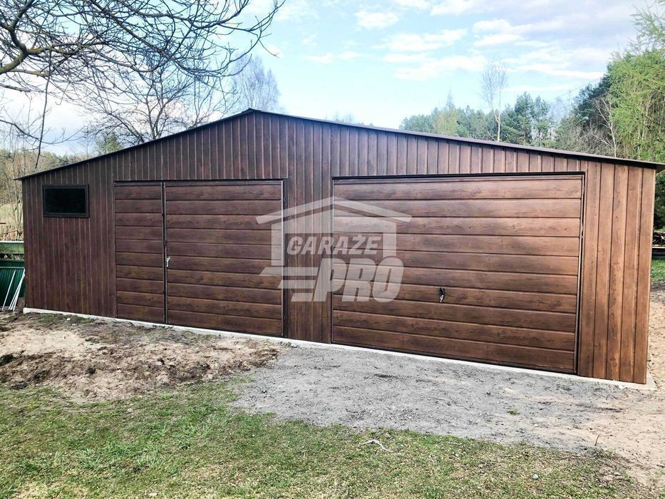 Garaż blaszany 9x6 2x Brama + Drzwi + okno drewnopodobny GP137
