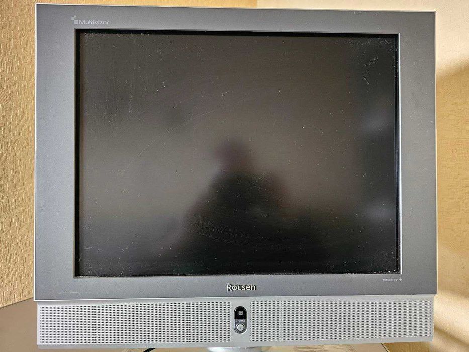 Телевизор, диагональ 51 см