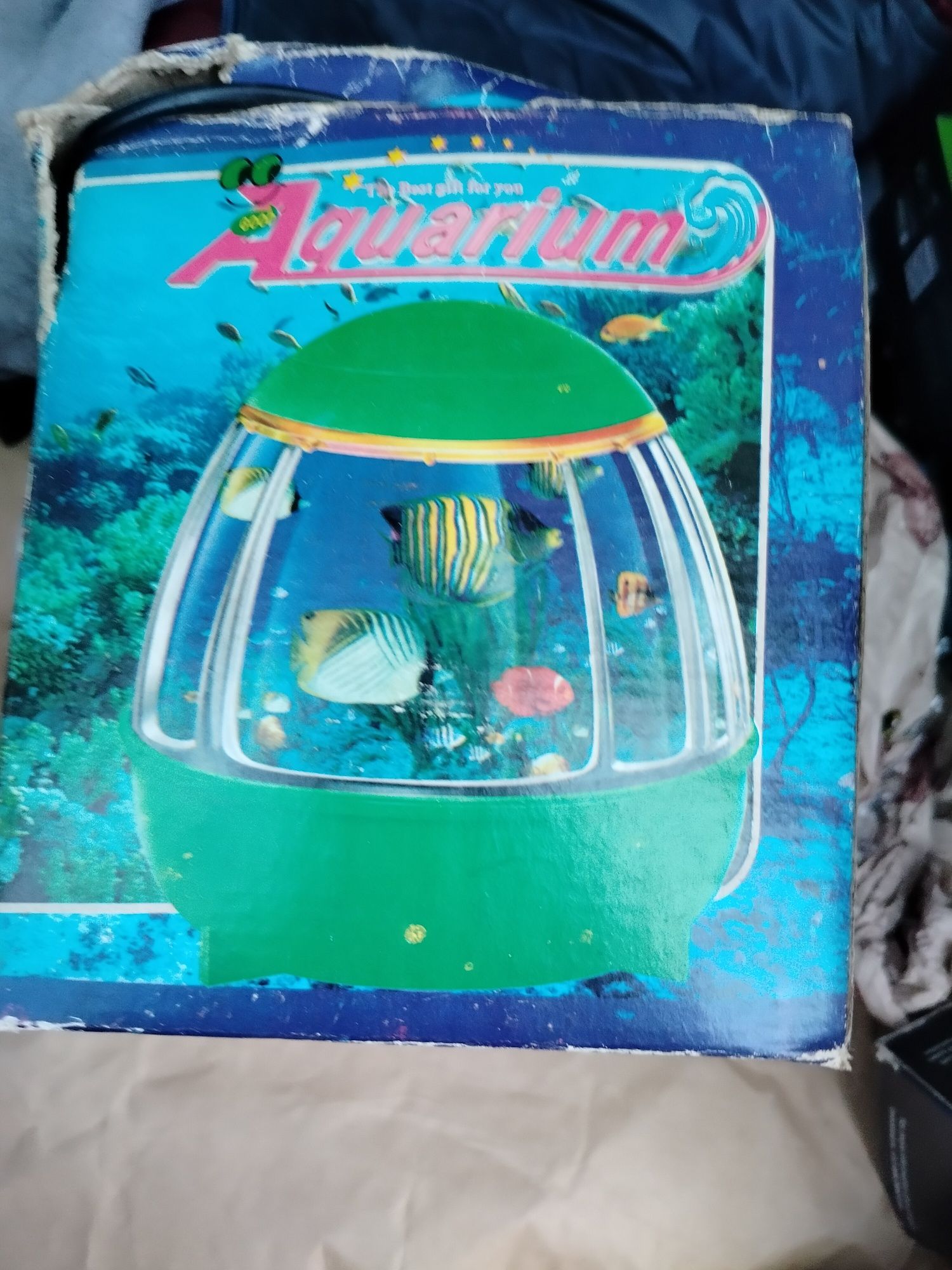 Lampka akwarium rybkami obracana