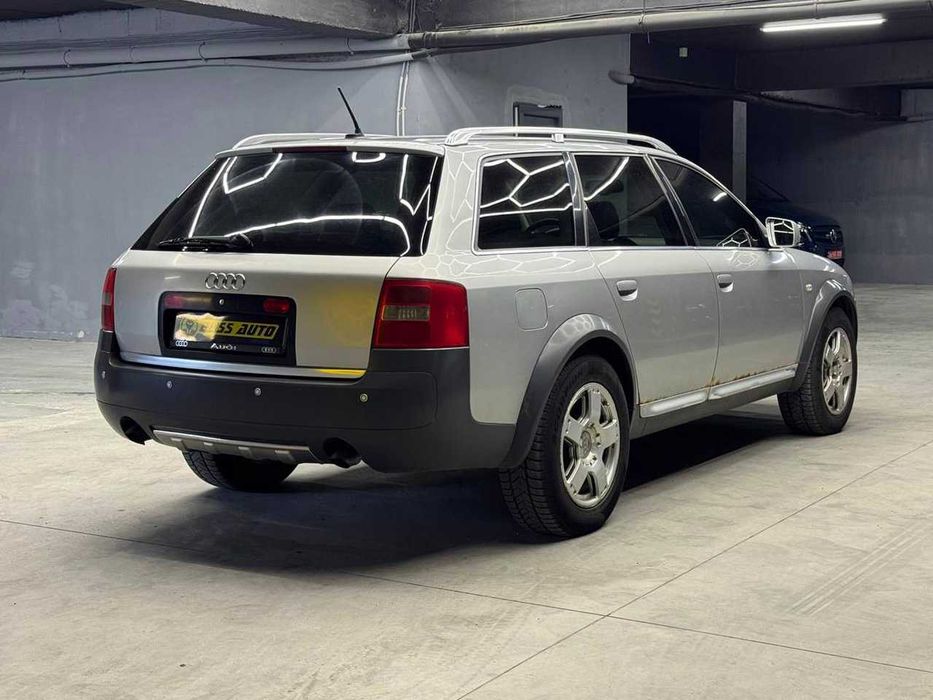 Audi A6 Allroad 2003 року
