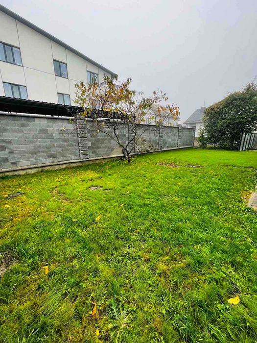 Продам будинок з ремонтом і ділянкою 5 сот, Гідропарк!