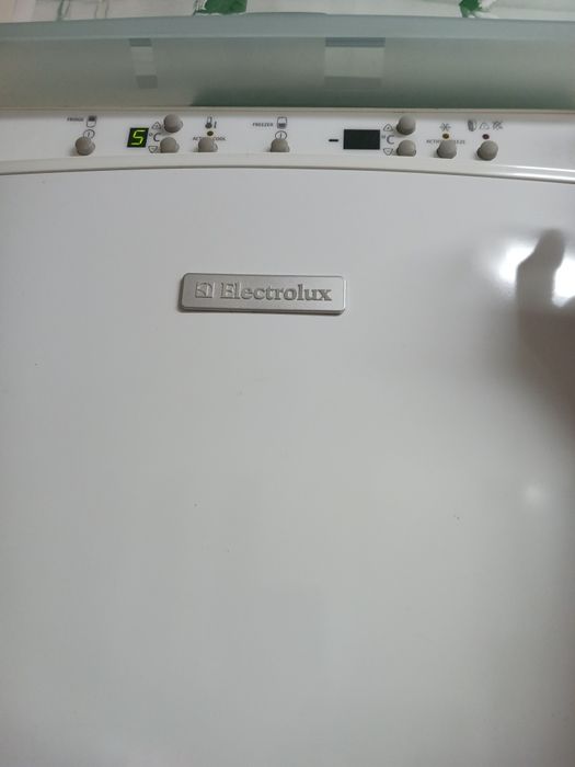 Só Frigorífico Electrolux - REDUCAO PRECO