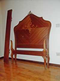 Cama e mesas cabeceira Luís XV