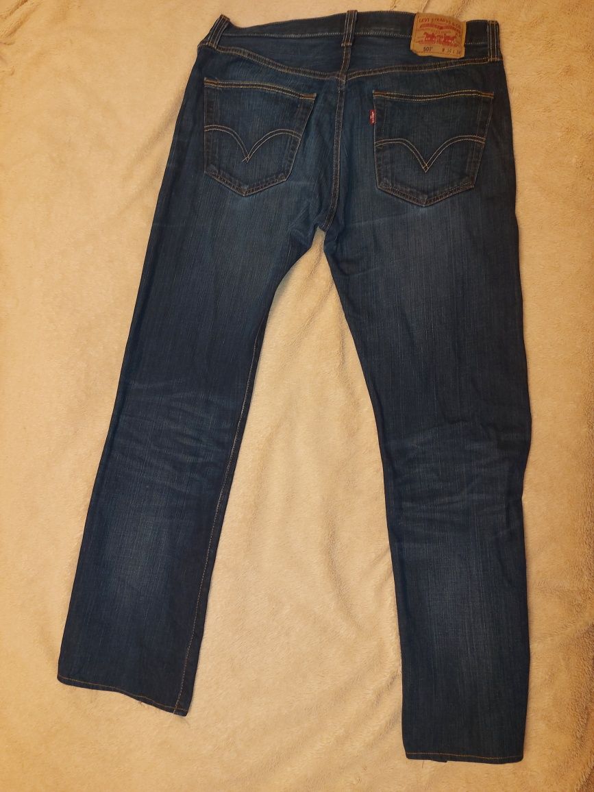 Джинси Levis 501 straight leg button fly